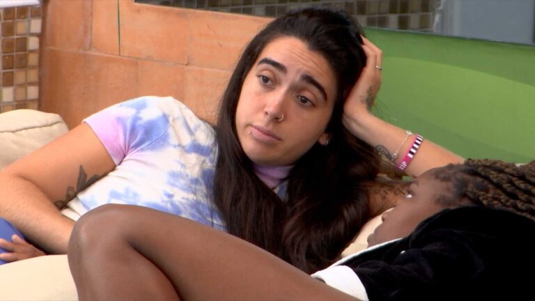 Giovanna comenta sobre postura de Yasmin no BBB 24: 'Morde e assopra'