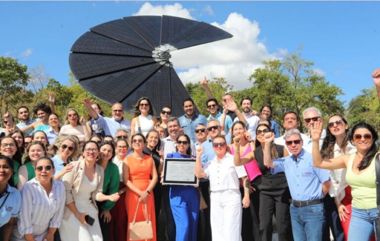 Flor Solar: Governo inaugura mini usina fotovoltaica dentro do Parque das Nações Indígenas