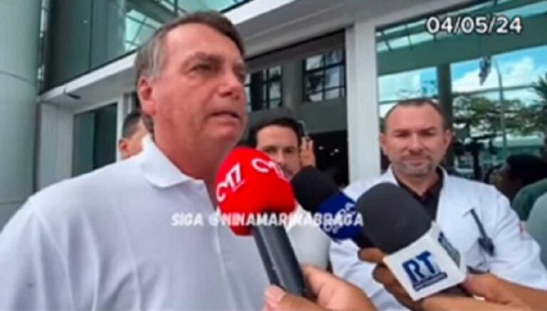 Bolsonaro recebe alta após internação às pressas em Manaus: 'sou duro na queda' (vídeo)