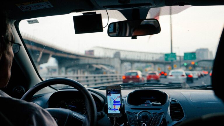 Motorista de Uber: tudo o que você precisa saber antes de usar o aplicativo