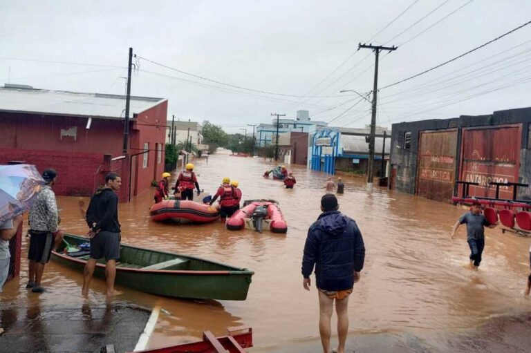 Restaurante de Campo Grande recebe doações para vítimas da chuva no RS