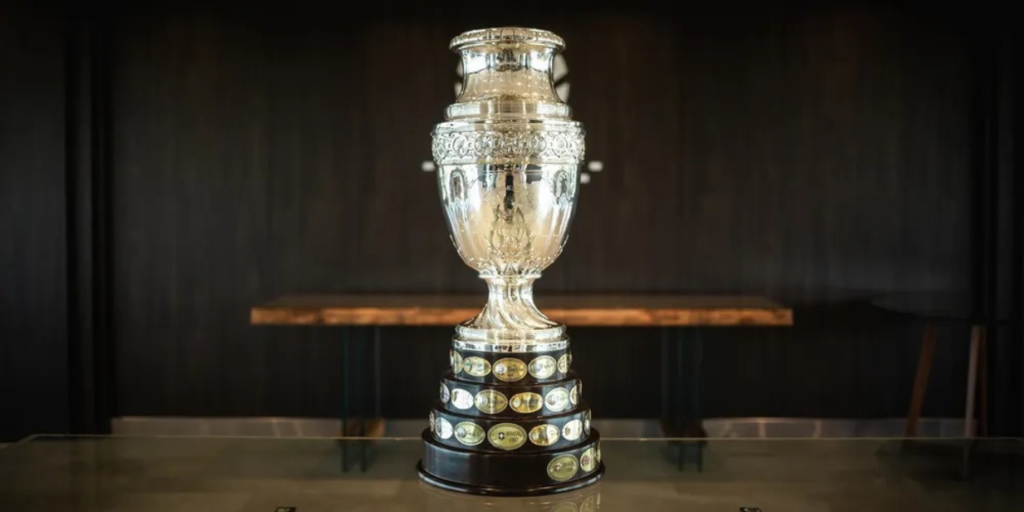 Betano ativa patrocínio à Copa América 2024 e faz exposião de troféu em SP e no Rio