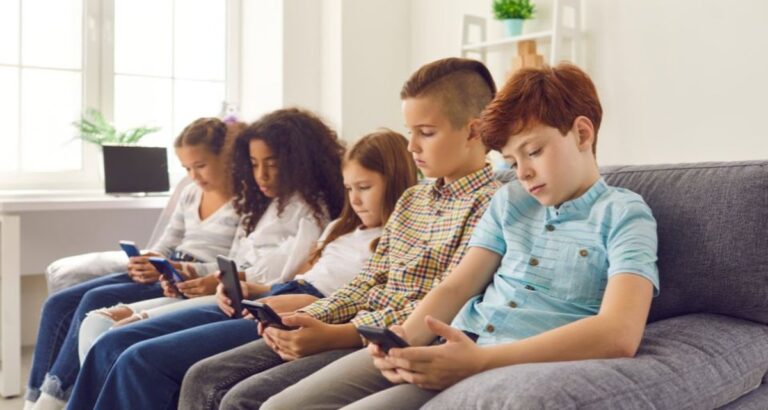Como a exposição nas redes sociais pode prejudicar as crianças?