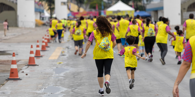 Corridas de rua temáticas incentivam a renovação da base de praticantes do running