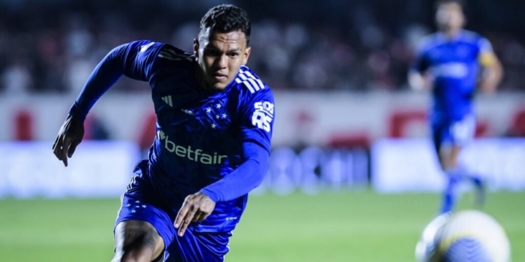 Cruzeiro fecha patrocínio com Unilever