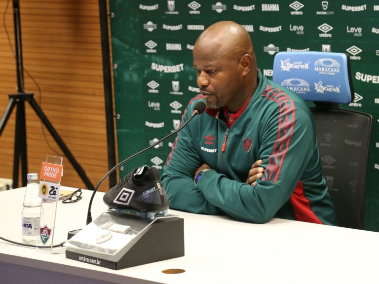 Marcão, técnico do Fluminense, analisa derrota no Maracanã e situação delicada no Brasileirão: 'Temos que evoluir'