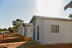 Prefeitura antecipa entrega de casas em seis meses para famílias no Lagoa Dourada