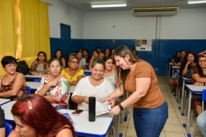 Prefeitura dá início à 3ª etapa do Programa Mulheres Mil, no CRAS Jardim Canguru