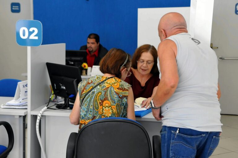 Rioprevidência pode terceirizar atendimentos, fechar agências e abrir uma nova na Barra da Tijuca