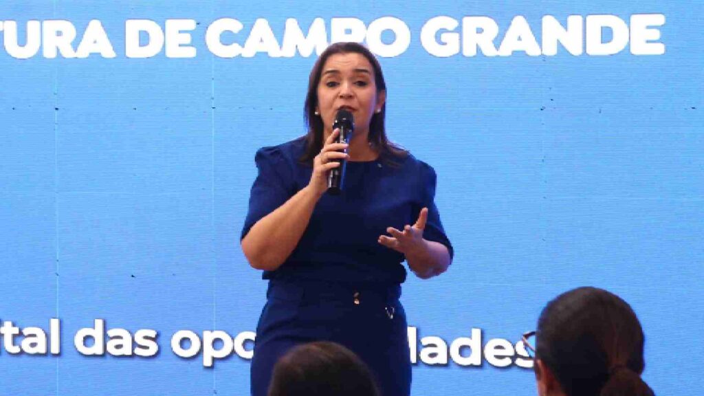 Adriane Lopes mantém candidatura da direita em Campo Grande mesmo sem apoio do PL