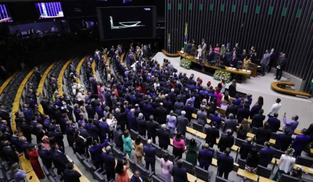 Deputado de MS quer sala especial em IML para atender crianças e adolescentes vítimas de violência