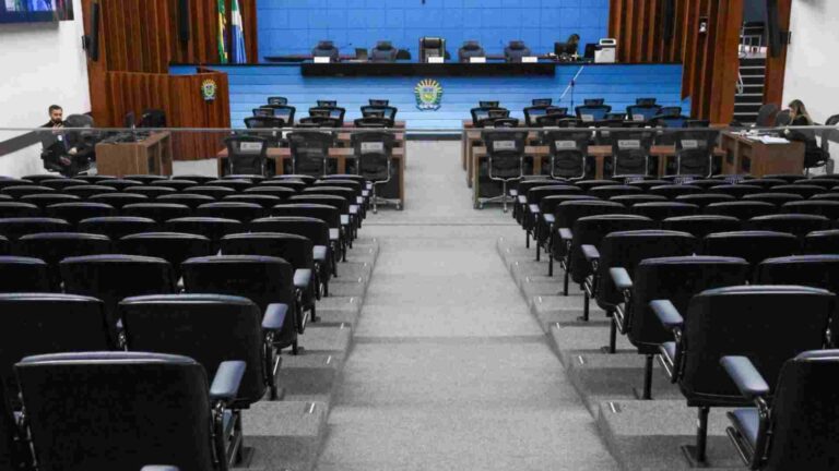 Deputados de MS aprovam LDO e outros nove projetos na última sessão antes do recesso legislativo