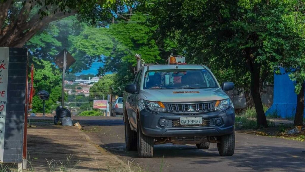 Fumacê contra mosquito da Dengue segue no Coronel Antonino e mais dois bairros