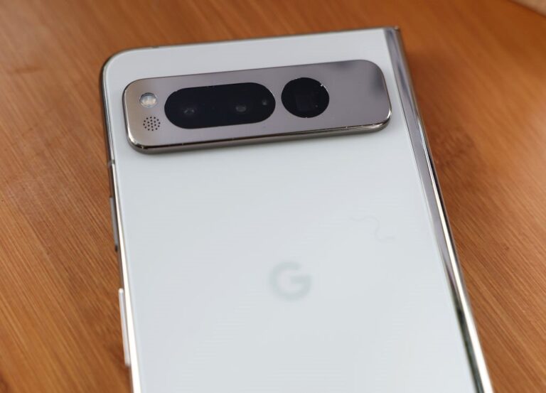 Google Pixel 9 rosa aparece em vídeo mês antes do lançamento; confira