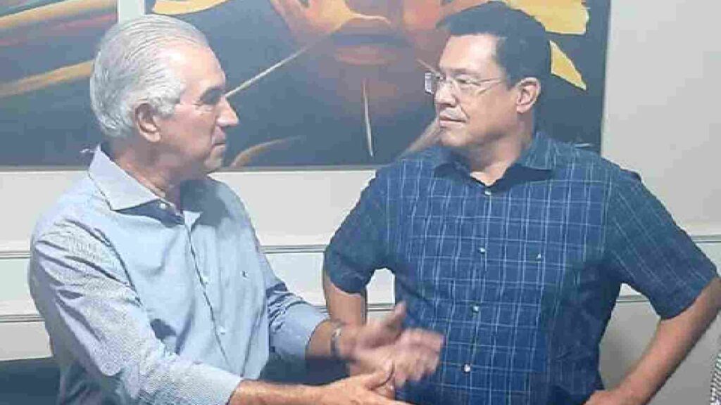 Pré-candidato do PSDB em Anastácio, Douglas Figueiredo tem contas sujas por fraude em licitação e 13º ilegal