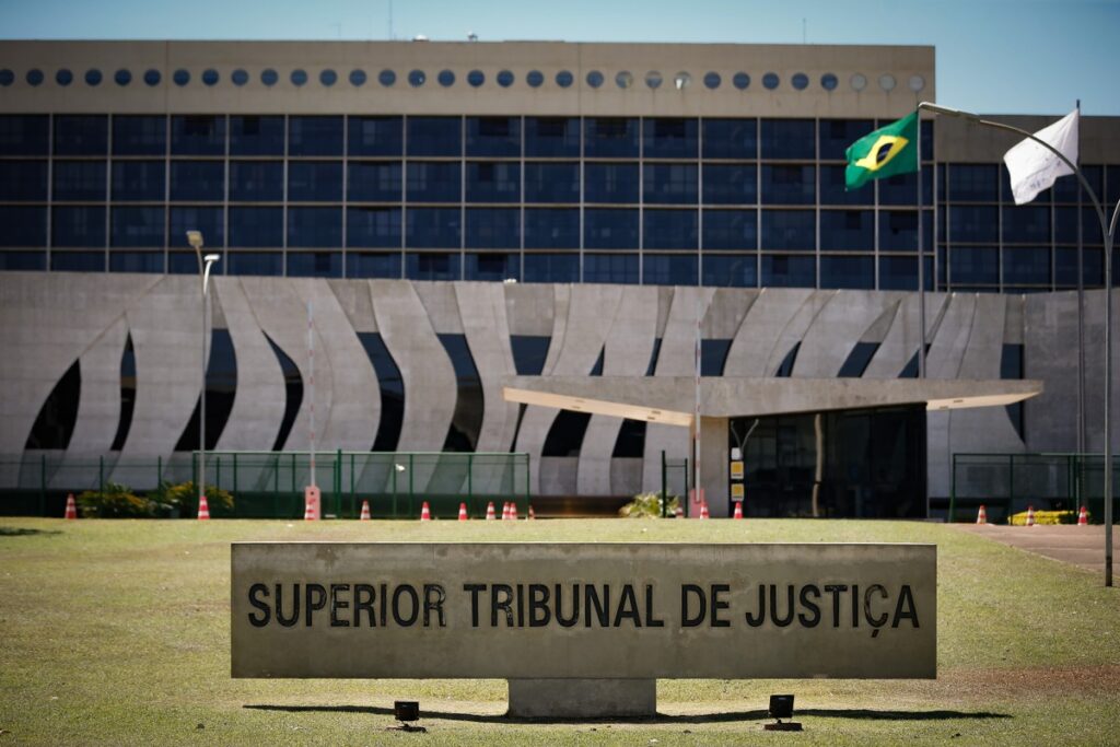 STJ determina que servidores do Ibama retornem ao trabalho, sob pena de multa diária de R$ 200 mil