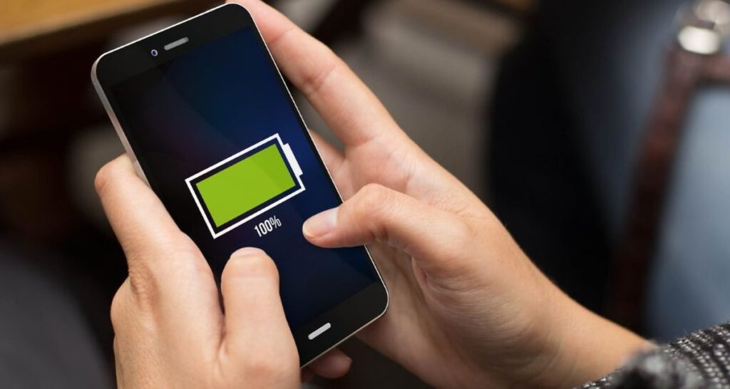 9 celulares com as melhores baterias de 2024