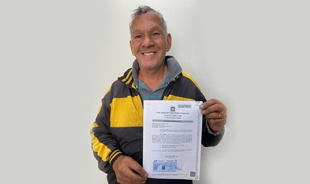 Após 29 anos, morador regulariza imóvel no Jardim Monumento que recebeu como pagamento
