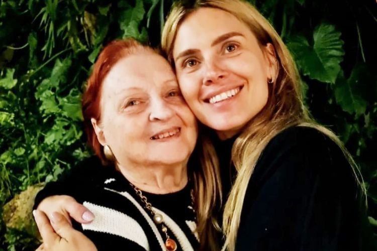 Carolina Dieckmann e Dona Marly (Reprodução: Instagram)