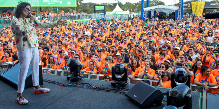 Corrida e show com Zélia Duncan reúnem 2.200 pessoas no Parque Time Brasil