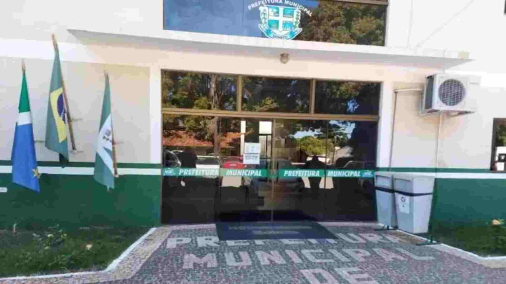 Investigado por aumentar o próprio salário, ex-servidor de Bonito se livra de multa de R$ 65 mil