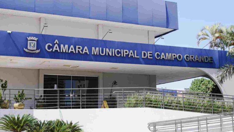 Pós-recesso, vereadores votam apenas dois projetos na Câmara Municipal