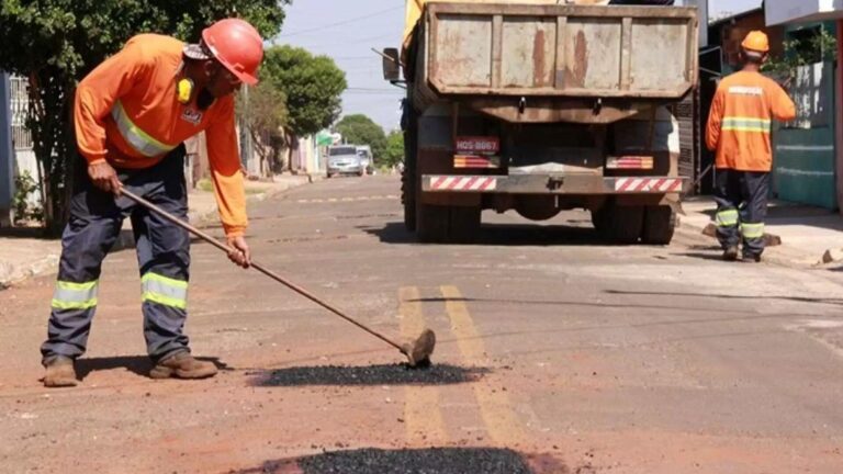 Prefeitura de Figueirão vai desembolsar R$ 3 milhões para serviços de tapa-buraco no município  