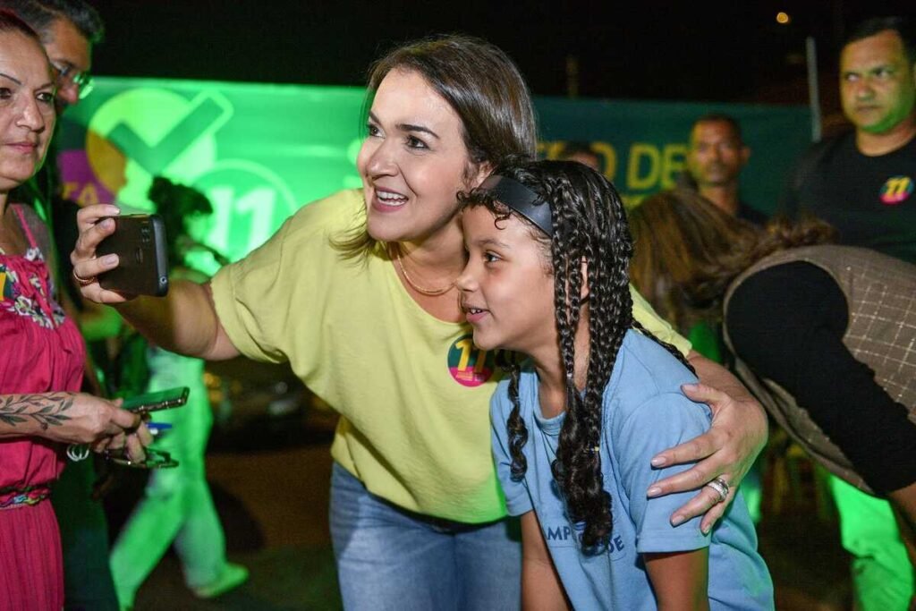 Adriane quer mais tecnologia e preparar alunos para mercado digital em Campo Grande