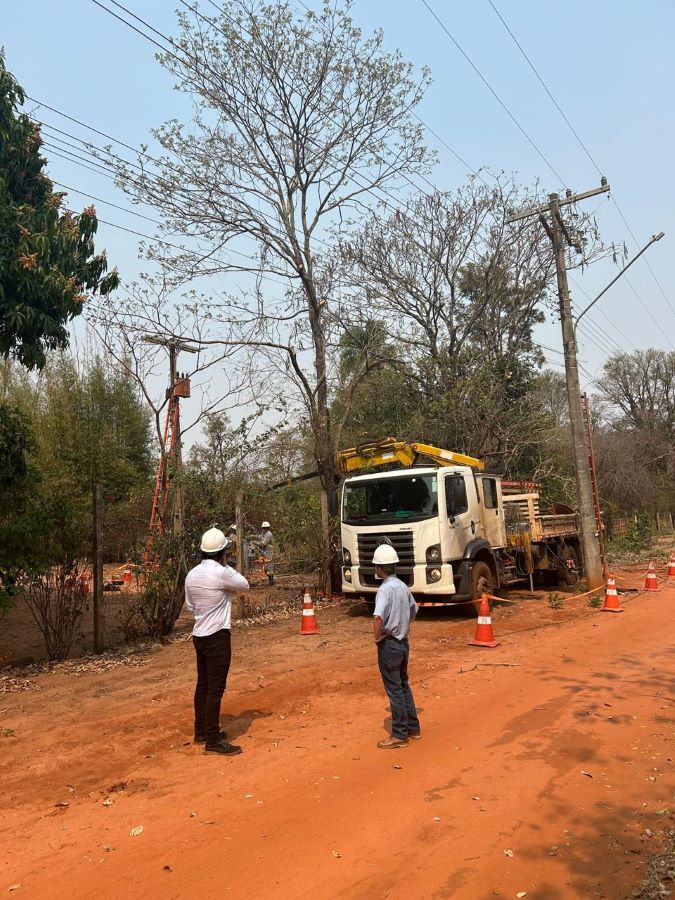 Com ação rápida da AGEMS, moradores do Santa Maria já sentem melhorias no fornecimento de energia elétrica