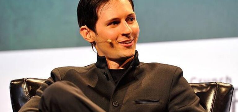 Pavel Durov, CEO do Telegram, se defende e diz que prisão na França foi equivocada