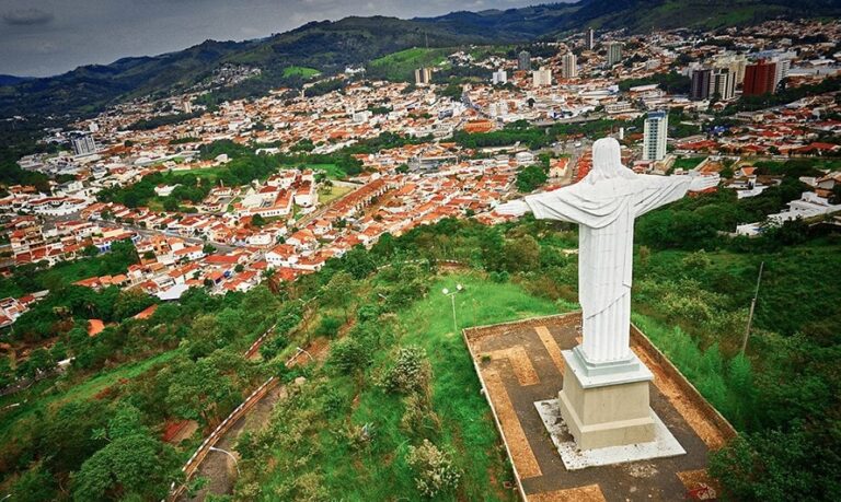 Pesquisa registrada para Prefeito(a) de Amparo (SP); veja os números!