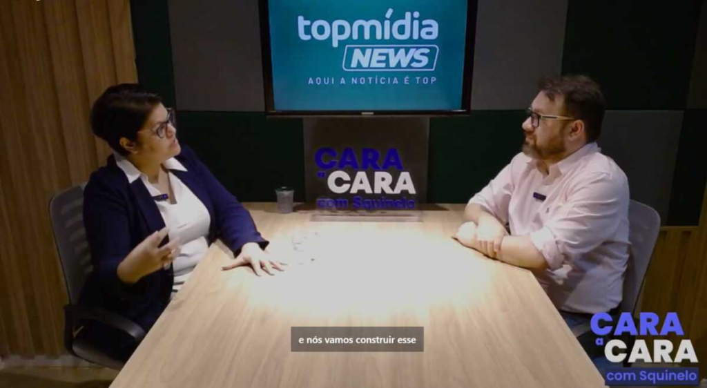 AO VIVO: Patrícia Cozzolino é a entrevistada desta quinta-feira no 'Cara a Cara com Squinelo'