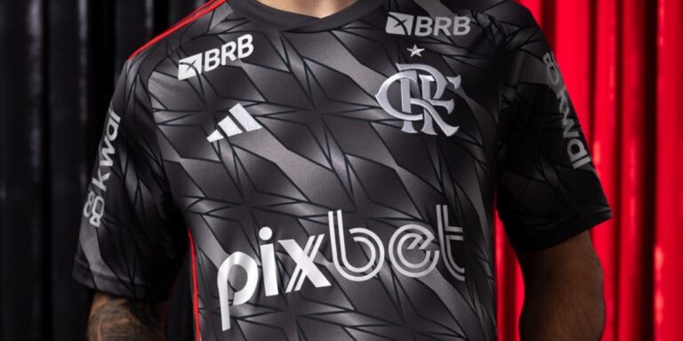 Adidas e Flamengo apresentam nova camisa 3 do clube inspirada em diamantes