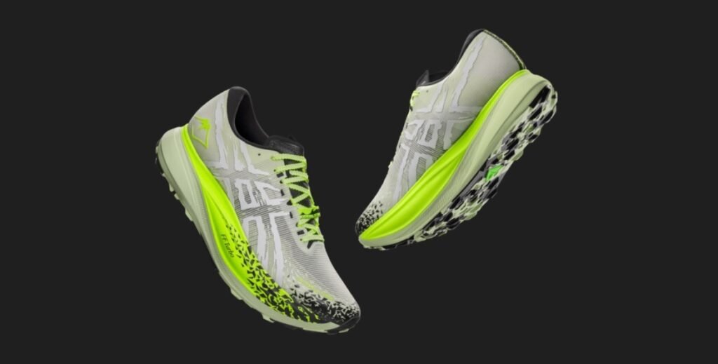 Asics apresenta Metafuji Trail, primeiro tênis para trilha com placa de carbono da marca na América Latina
