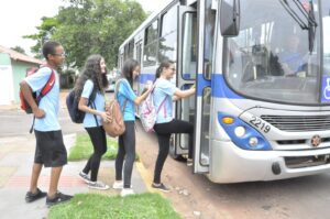 Estudantes terão gratuidade do transporte público neste domingo para a prova do Enem