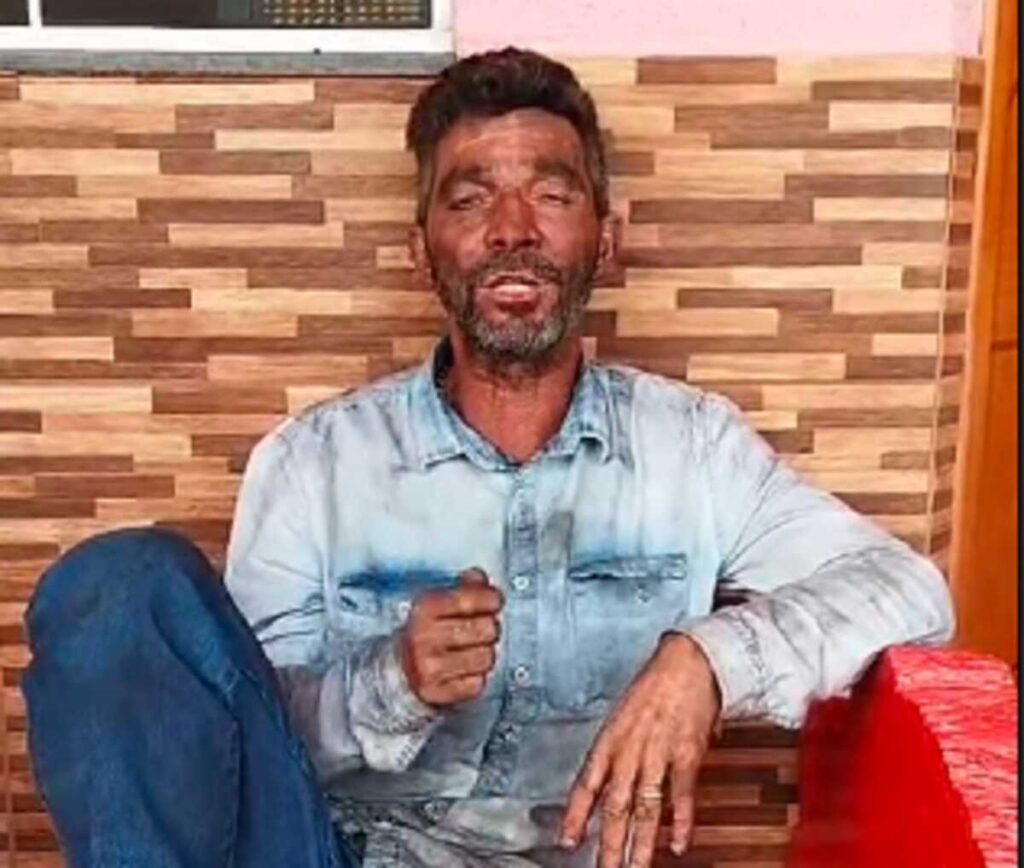 Marcelinho, de Água Clara, foi condenado por deixar peões até sem privada em carvoaria