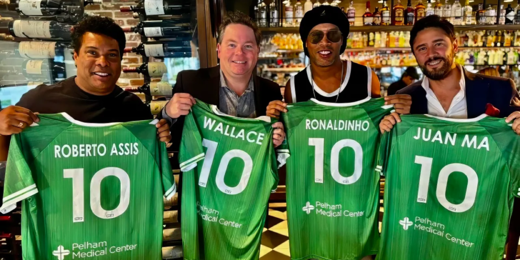 Ronaldinho Gaúcho adquire participação em clubes da terceira divisão dos EUA