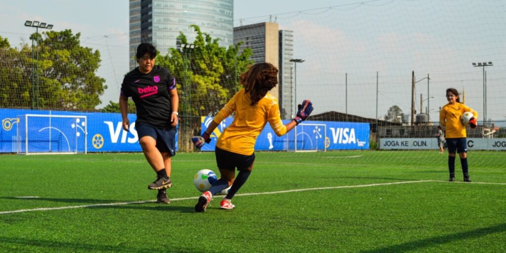 Visa amplia apoio ao futebol feminino com patrocínio a torneio infantojuvenil