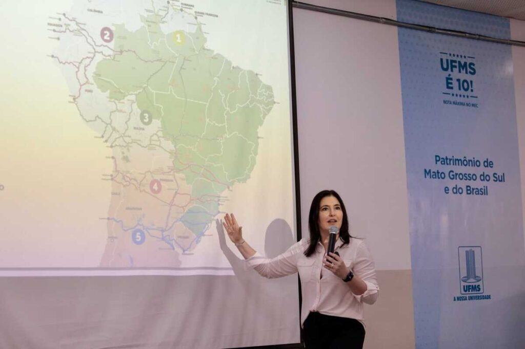 Ministra Simone discute possibilidades da Rota Bioceânica na UFMS; evento é aberto