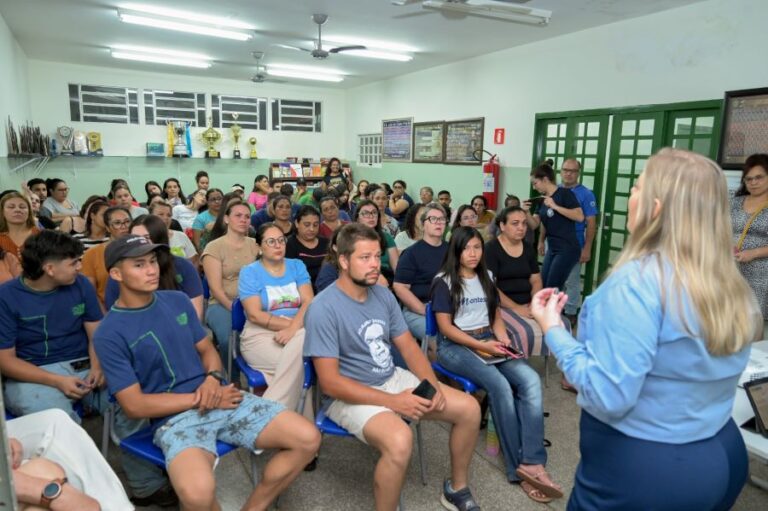 Transformação sustentável nas escolas: AGEMS inspira jovens e adultos de Bonito a repensarem o saneamento