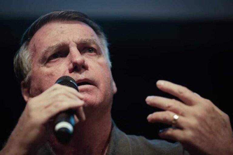 Datafolha: 52% consideram que Bolsonaro tentou dar golpe em 2022