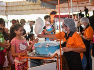 Famílias das Moreninhas comemoram Natal no Parque Jacques da Luz