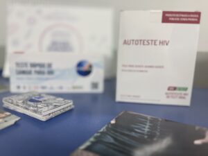 Projeto “A Hora é Agora” facilita diagnóstico de HIV com autotestes entregues em casa