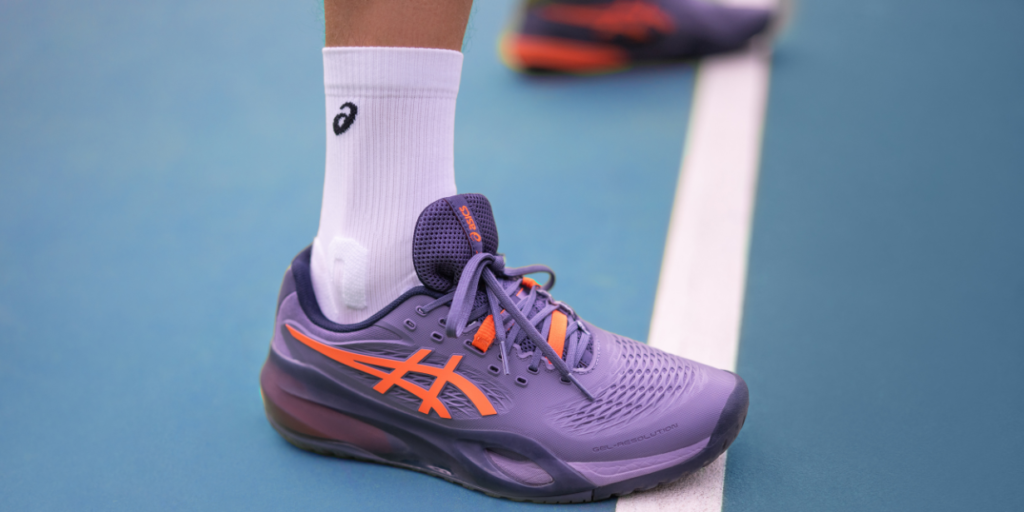 Asics lança tênis desenvolvido em parceria com Bia Haddad Maia