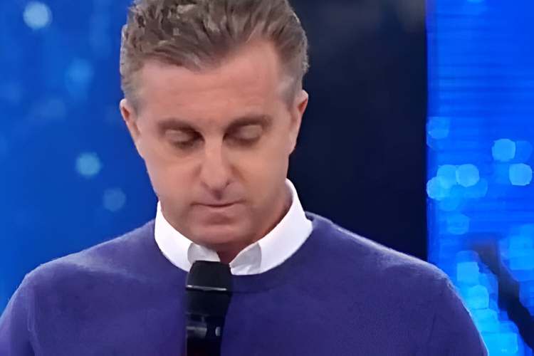 Luciano Huck usou as redes sociais para lamentar a morte de seu cachorro (Reprodução: TV Globo)