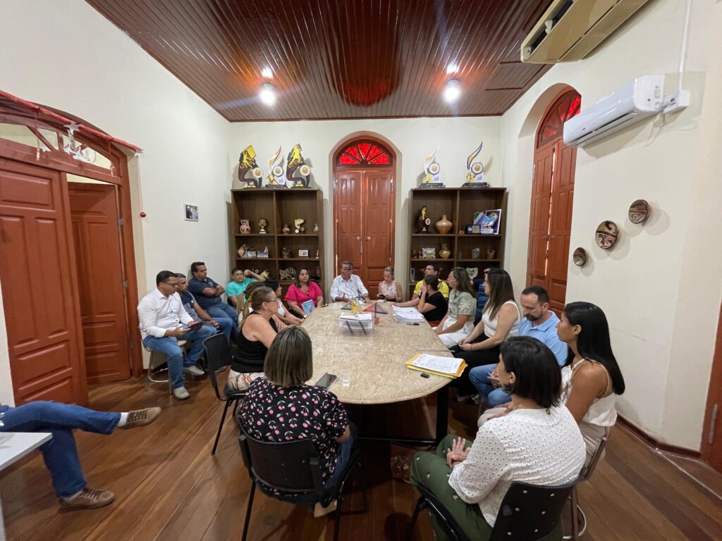 Prefeitura de Porto Murtinho dá posse aos novos secretários adjuntos