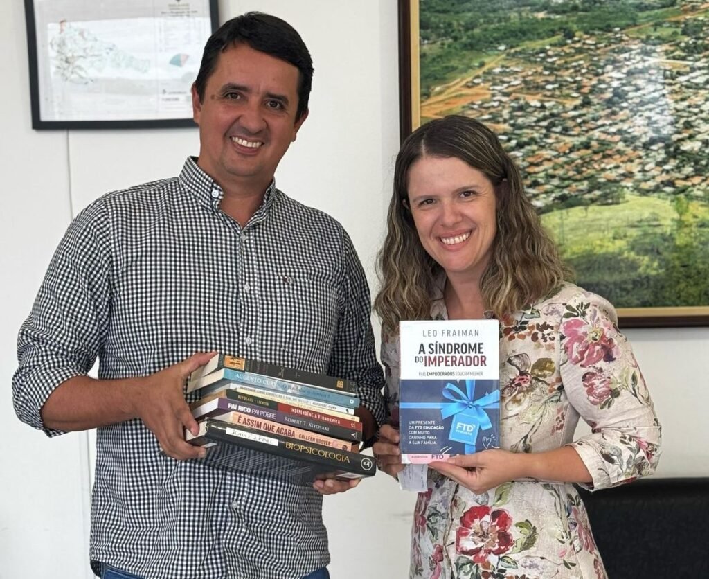 Campanha de arrecadação de livros da AGEMS chega a Cassilândia