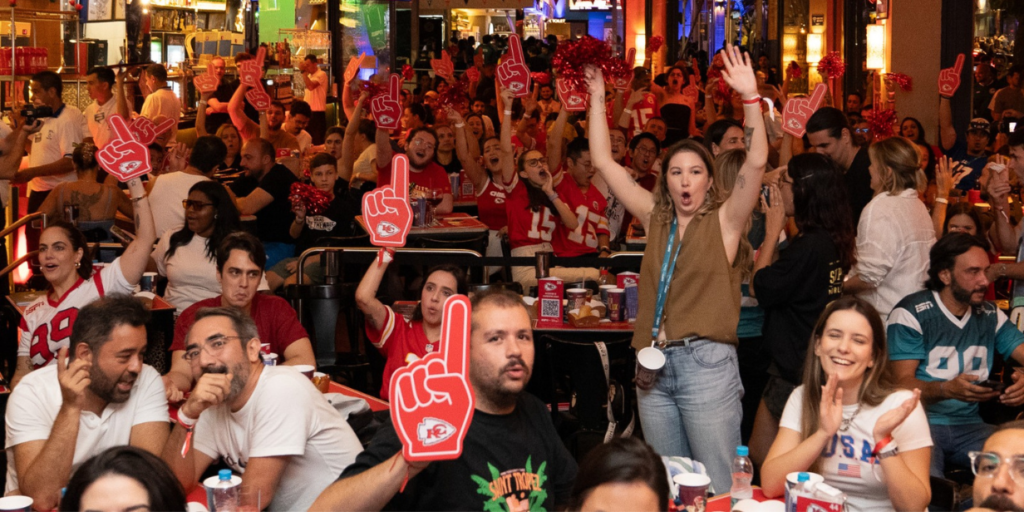 ESPN e Disney+ reúnem mais de 500 pessoas para acompanhar Super Bowl em São Paulo