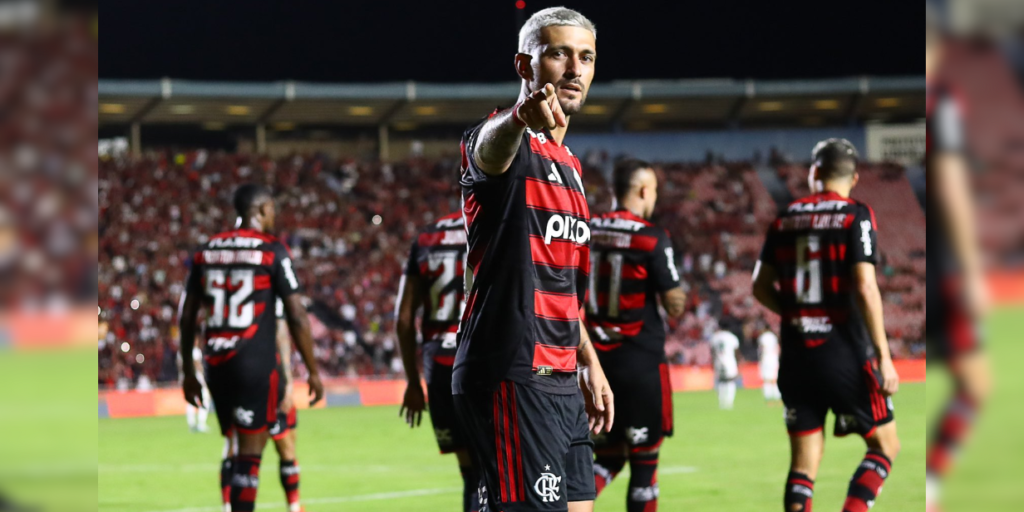 Flamengo supera renda líquida de todo Cariocão somente com jogos fora do RJ