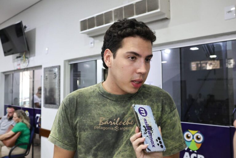 Jean Ferreira pede informações sobre Transparência da Câmara